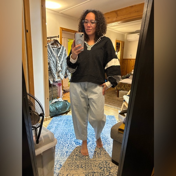 BUCKETLIST Ruth Oversized Knit Top Size Medium - Picture 13 of 14